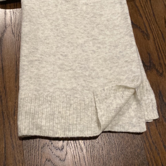 JCrew Factory, NWT, SM crewneck sweater, oatmeal - Picture 4 of 6